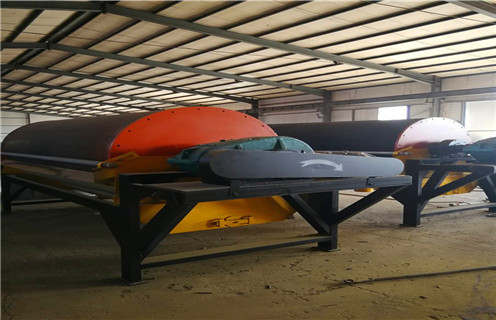 永磁濕式磁選機，四川永磁濕式磁選機_四川永磁濕式磁選機更便捷型號參數(shù)及磁場強度